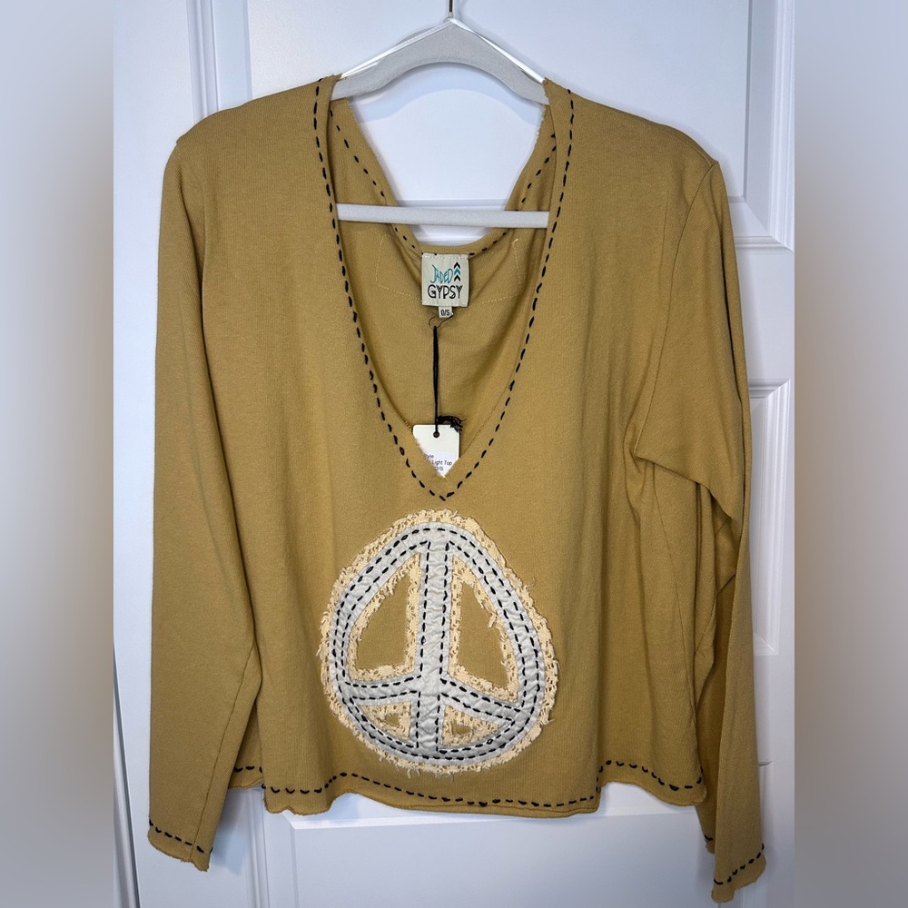 NWT Jaded Gypsy Mustard Peace Sign V-Neck Top